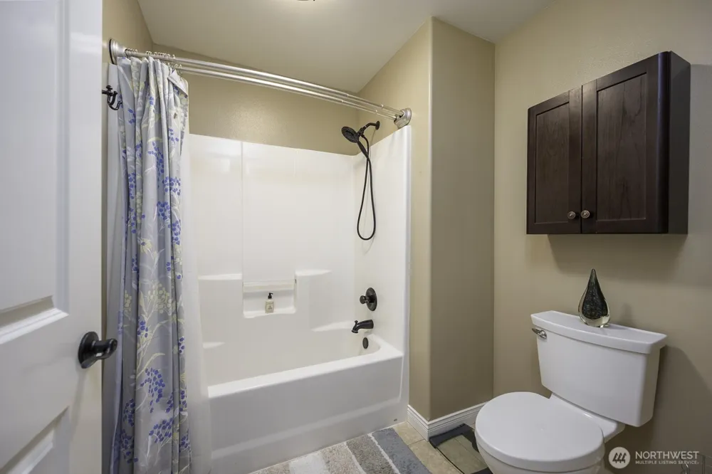 7724 Dune Lake Road SE Moses Lake, WA 98837
