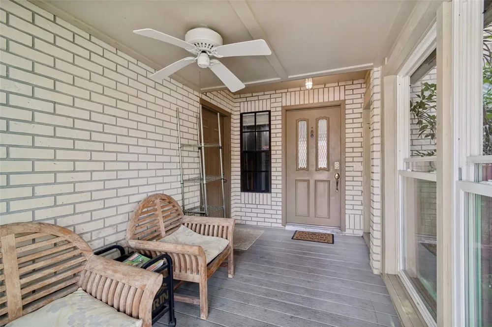 5485 FRIARSWAY DRIVE Tampa, FL 33624