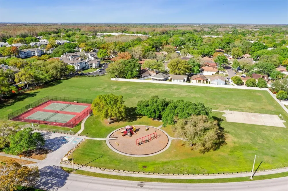 5485 FRIARSWAY DRIVE Tampa, FL 33624