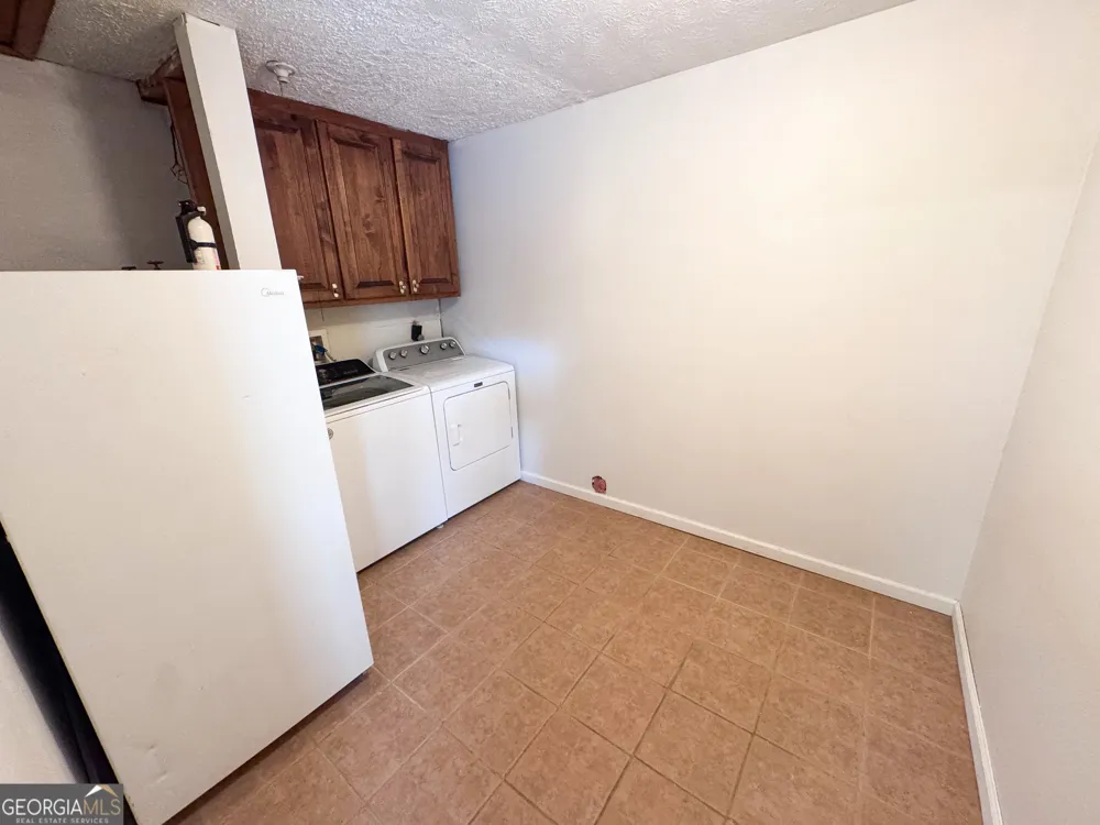 123 Hazel WAY LaGrange, GA 30241