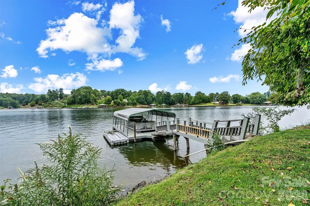 50 Sand Bar Drive Taylorsville, NC 28681