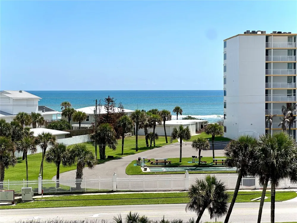 5300 S ATLANTIC AVENUE #3-504 New Smyrna Beach, FL 32169