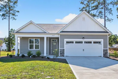 3805 Summer Breeze Court NE