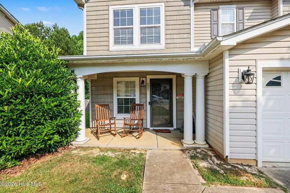237 Georgetowne Drive Clayton, NC 27520
