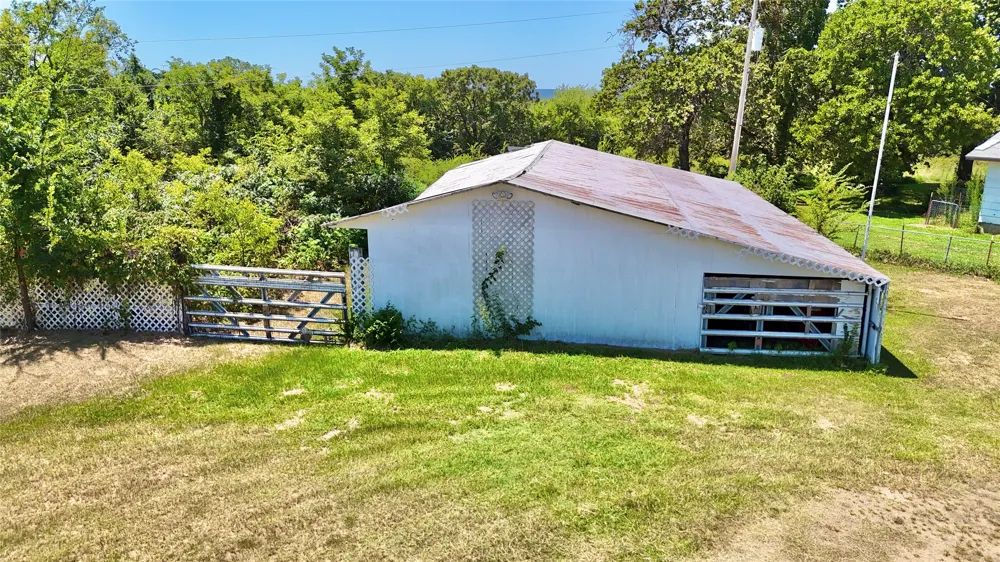 117102 S 4306 ROAD Porum, OK 74455