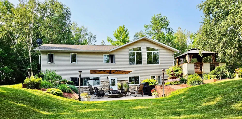 1872 State Highway 11 SE Baudette, MN 56623
