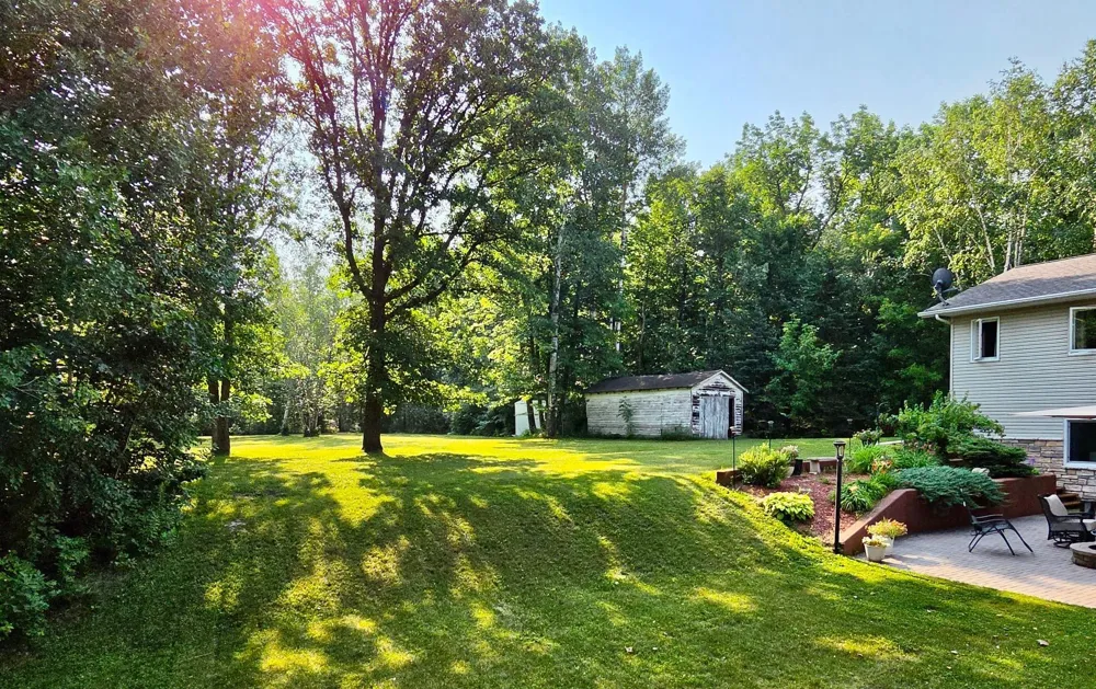 1872 State Highway 11 SE Baudette, MN 56623