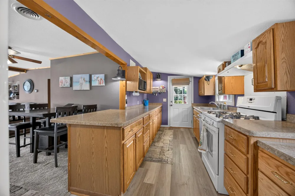 67480 County Road 76 Wabasha, MN 55981