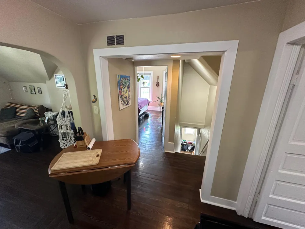 613 3rd Street SW #upstairs #2 Willmar, MN 56201