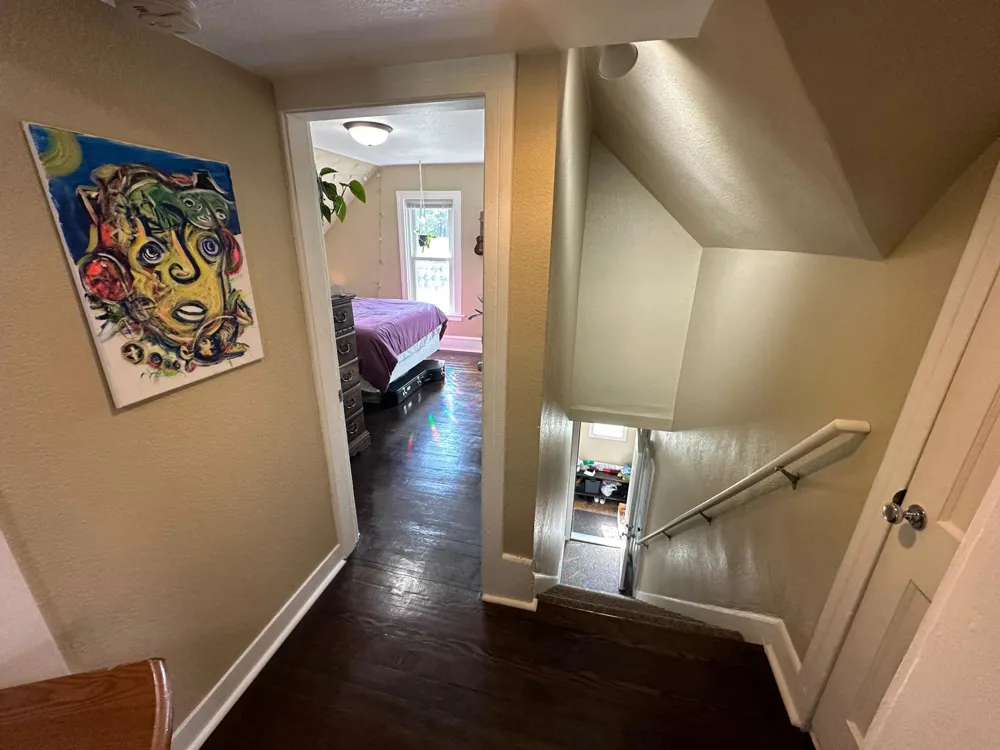 613 3rd Street SW #upstairs #2 Willmar, MN 56201