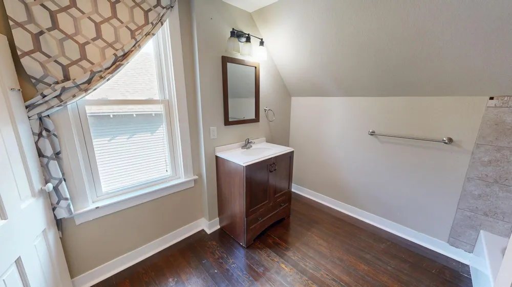 613 3rd Street SW #upstairs #2 Willmar, MN 56201