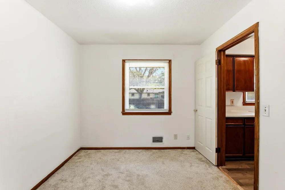 6936 Newton Avenue Brooklyn Center, MN 55430