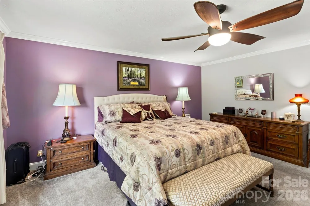12 Highlander Lane Hendersonville, NC 28792