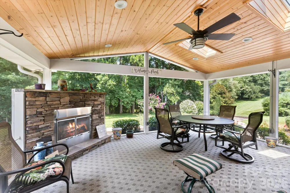 12 Highlander Lane Hendersonville, NC 28792