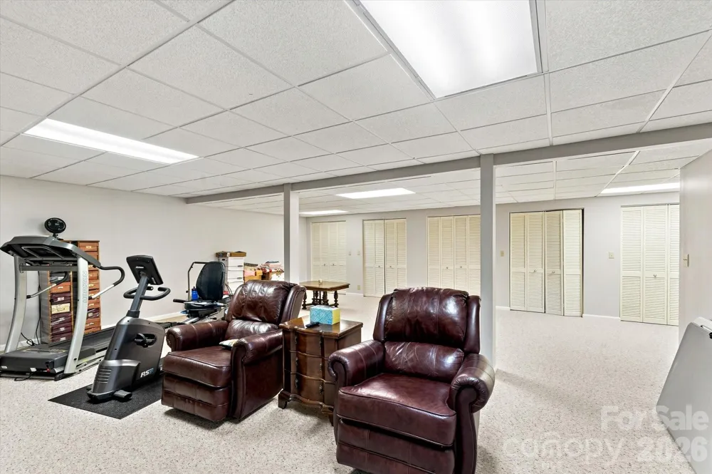 12 Highlander Lane Hendersonville, NC 28792