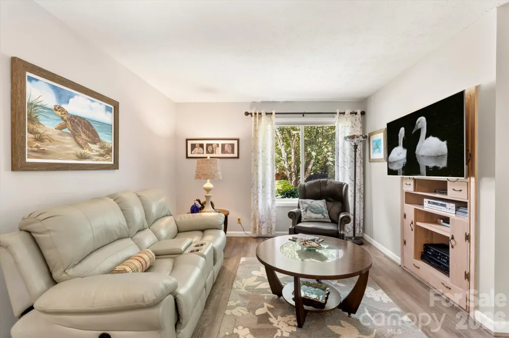 12 Highlander Lane Hendersonville, NC 28792