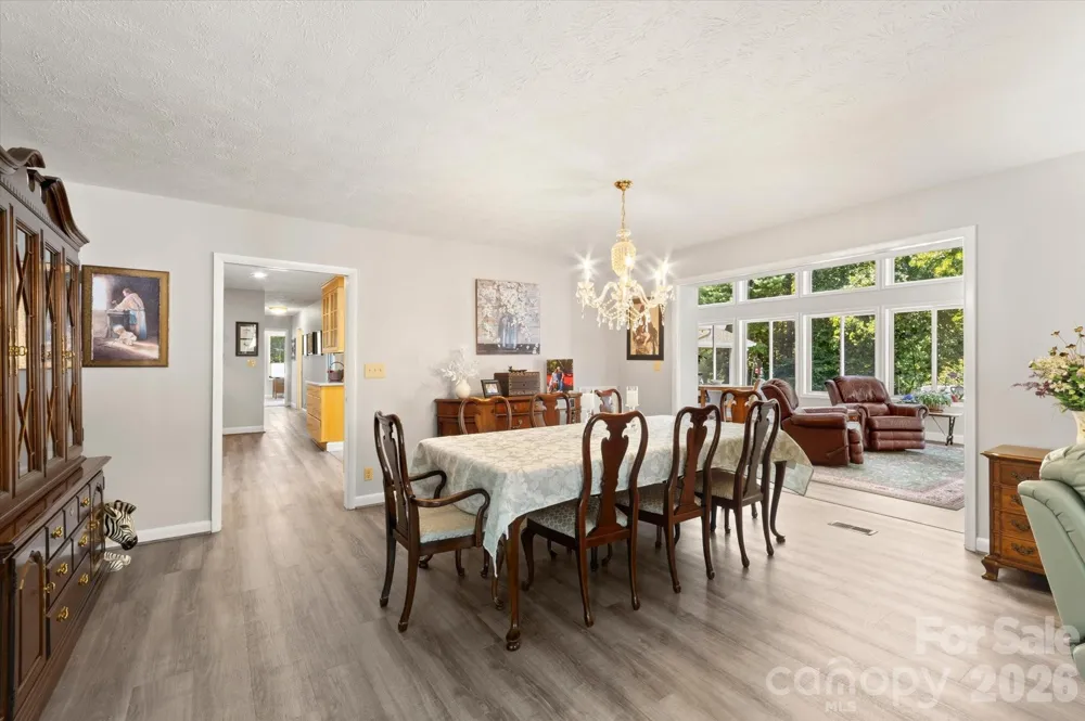 12 Highlander Lane Hendersonville, NC 28792