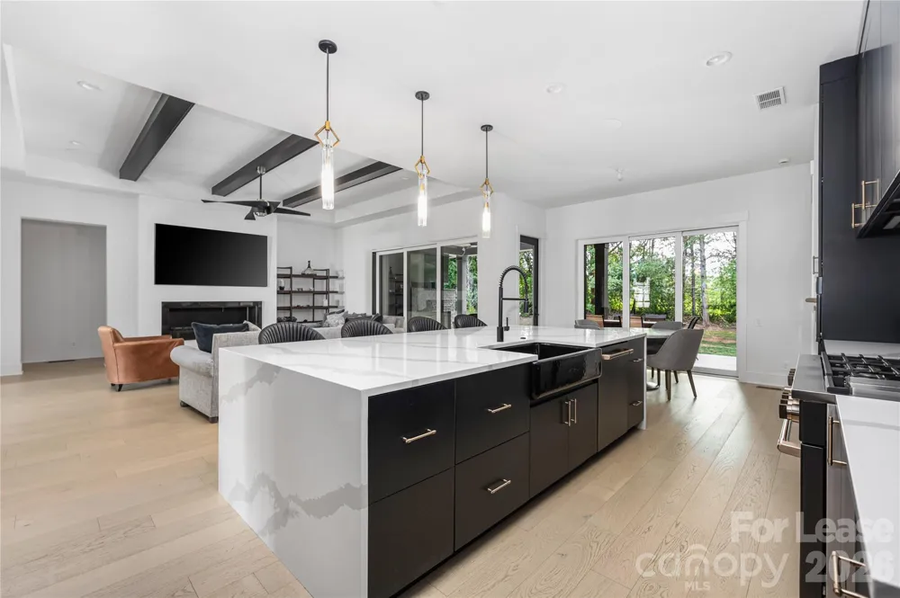 10119 Laurier Lane Huntersville, NC 28078