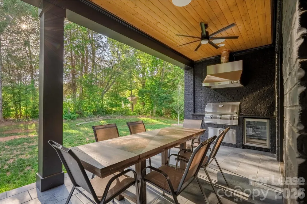 10119 Laurier Lane Huntersville, NC 28078
