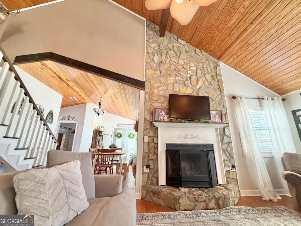 3231 Pear AVE Patterson, GA 31557