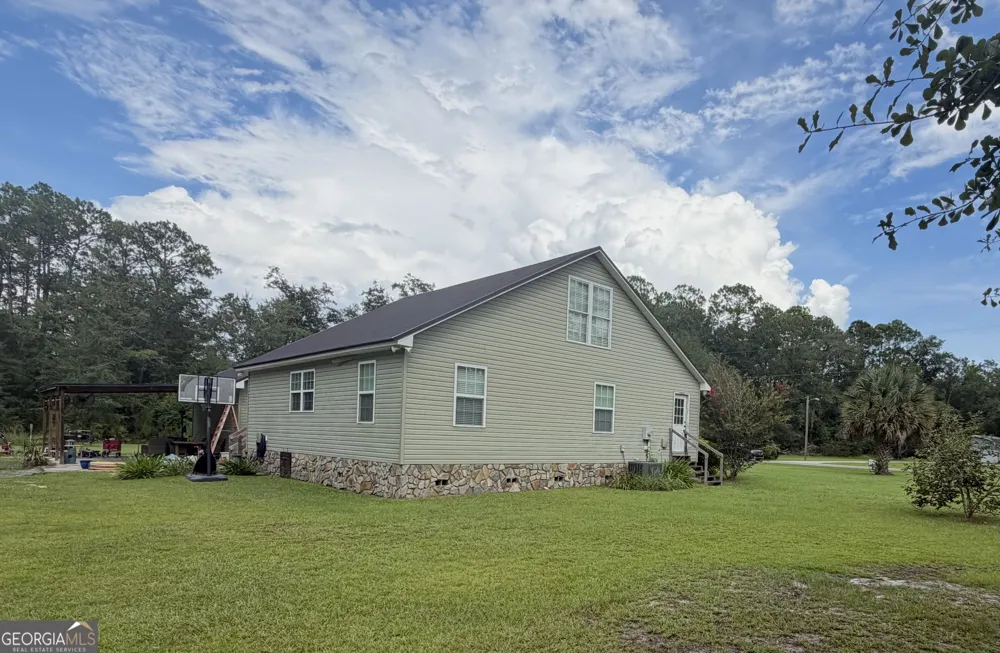 3231 Pear AVE Patterson, GA 31557