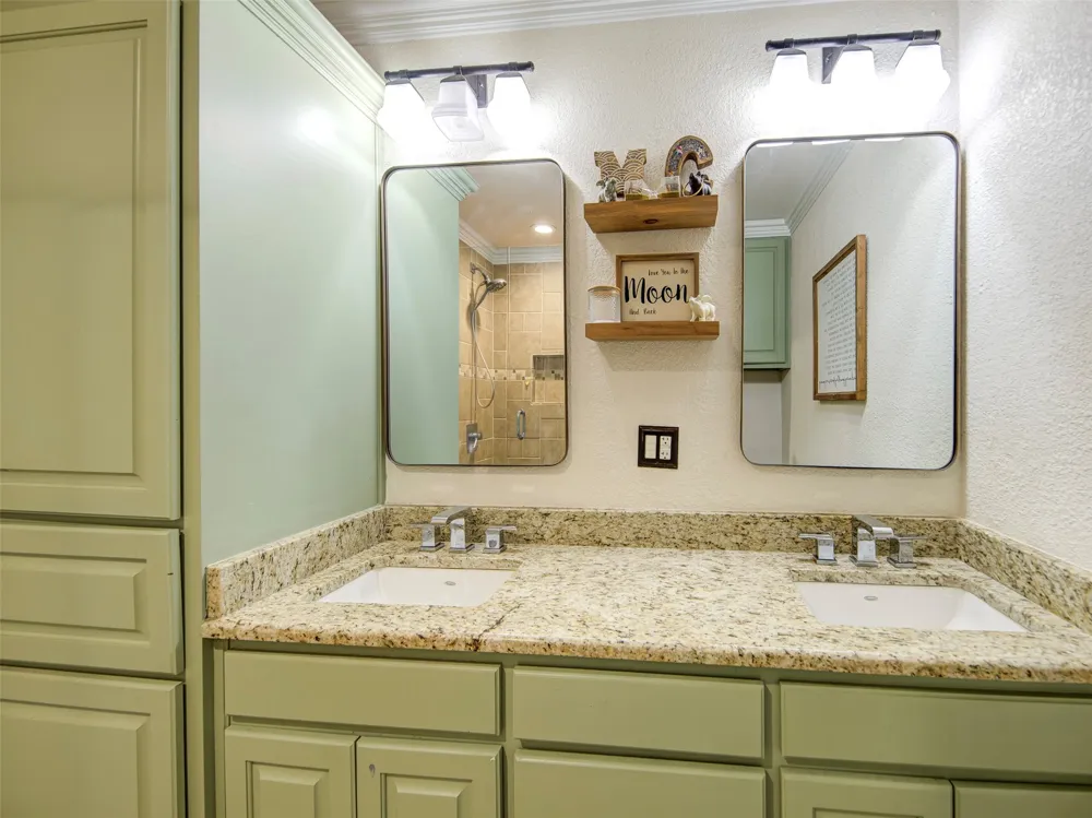 405 Wickham Street Alvord, TX 76225