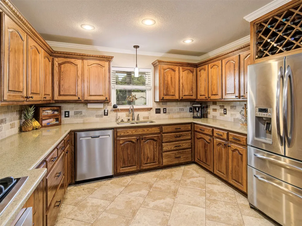 405 Wickham Street Alvord, TX 76225
