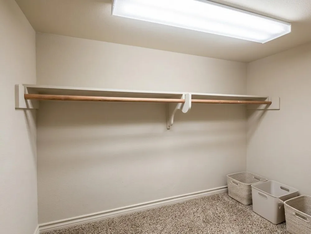 107 Forest Drive College Station, TX 77840