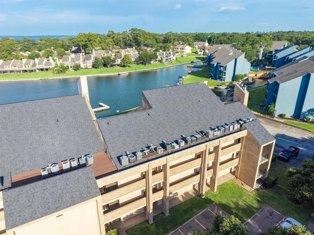 12600 Melville Drive #330B Montgomery, TX 77356