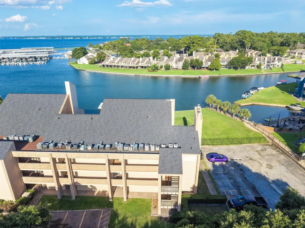12600 Melville Drive #330B Montgomery, TX 77356