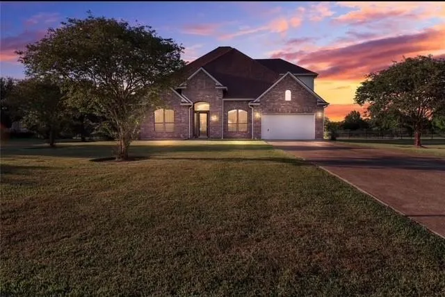 6311 Redfish Reef Drive Beach City, TX 77523