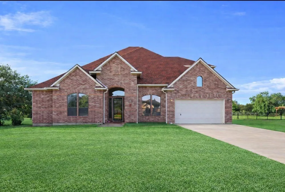 6311 Redfish Reef Drive Beach City, TX 77523