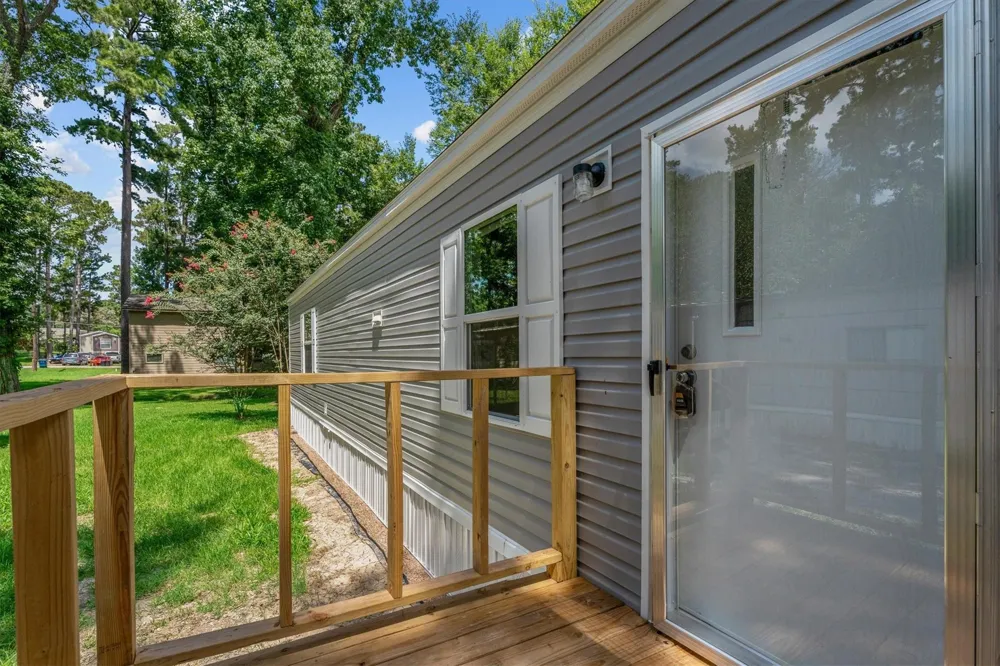 14257 E Ravine Run Willis, TX 77318