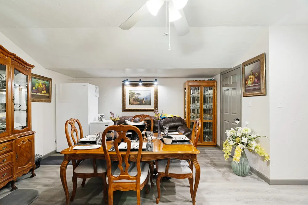 1723 FARM ROAD 2121 Paris, TX 75462