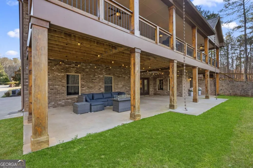407 Saint Regis DR Oxford, GA 30054
