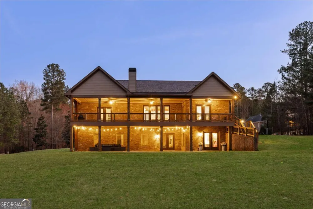 407 Saint Regis DR Oxford, GA 30054