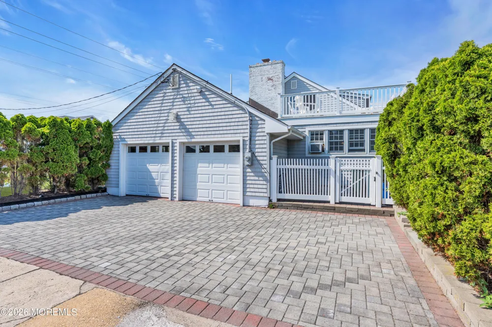 919 Ocean Avenue Mantoloking, NJ 08738