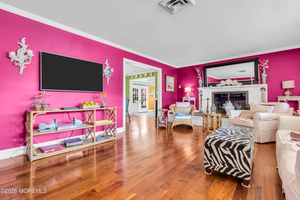 919 Ocean Avenue Mantoloking, NJ 08738