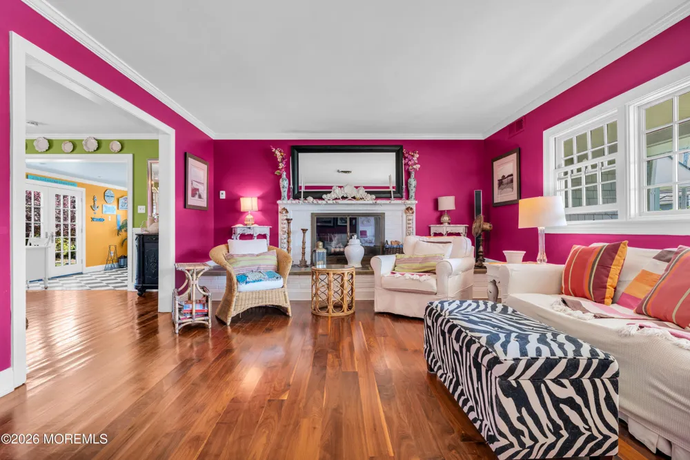 919 Ocean Avenue Mantoloking, NJ 08738