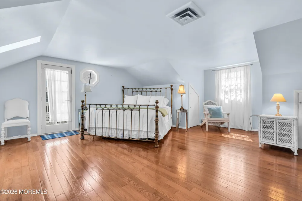 919 Ocean Avenue Mantoloking, NJ 08738