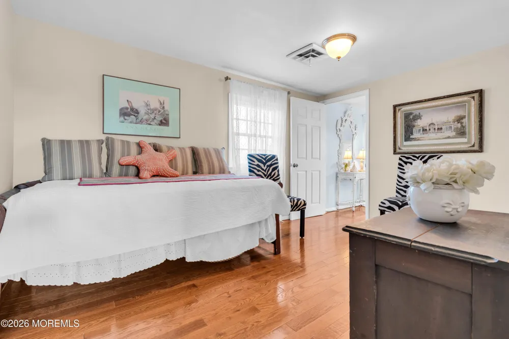919 Ocean Avenue Mantoloking, NJ 08738