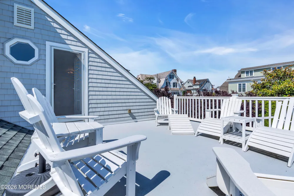 919 Ocean Avenue Mantoloking, NJ 08738