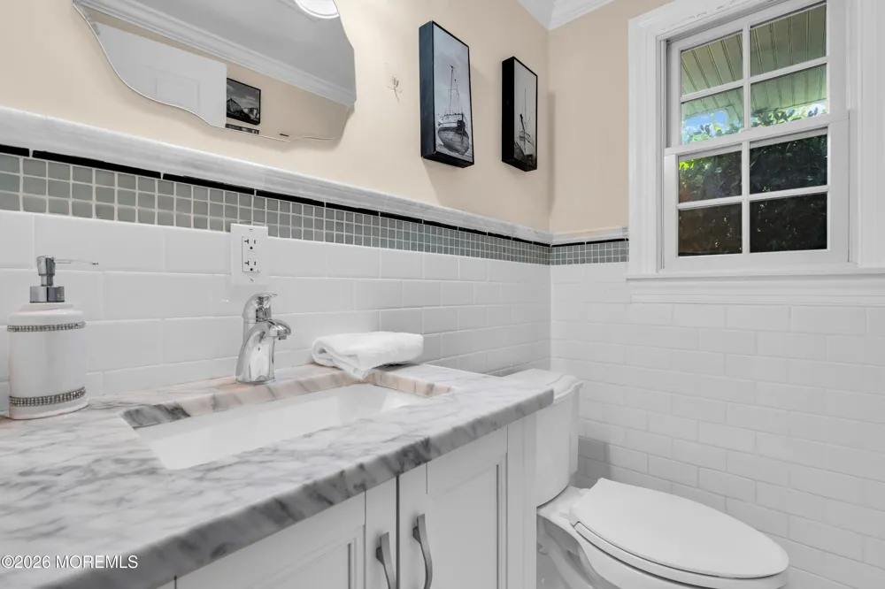 919 Ocean Avenue Mantoloking, NJ 08738