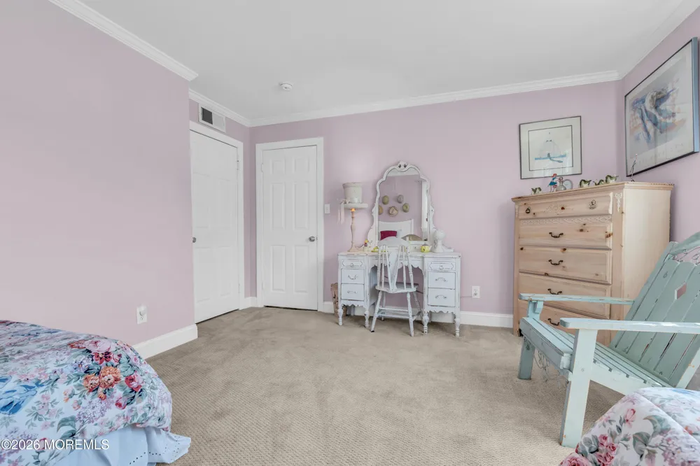 919 Ocean Avenue Mantoloking, NJ 08738