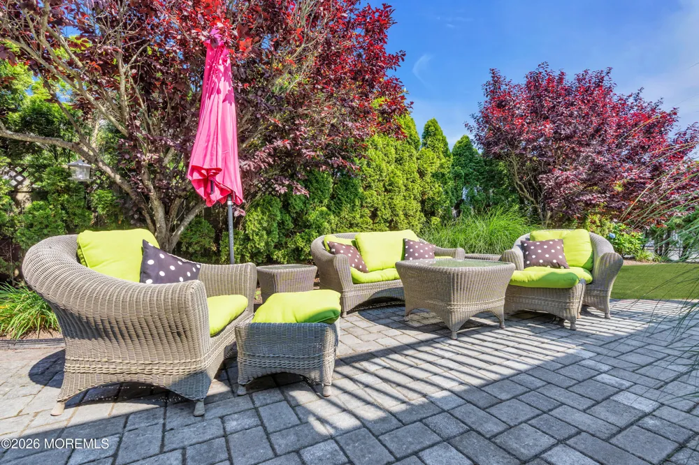 919 Ocean Avenue Mantoloking, NJ 08738