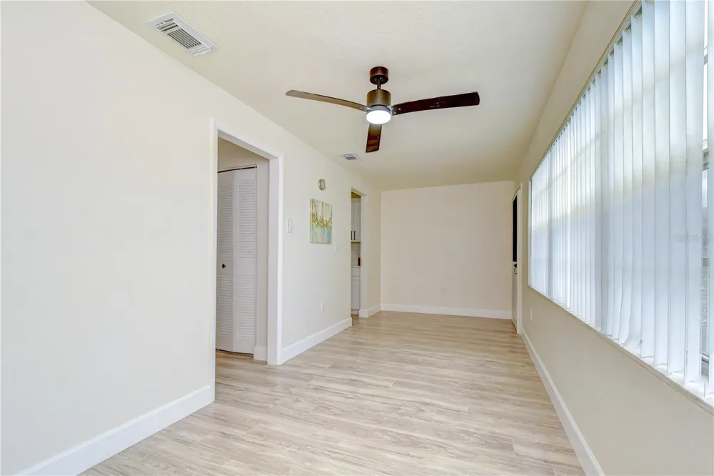 10037 62ND TERRACE #5 St Petersburg, FL 33708