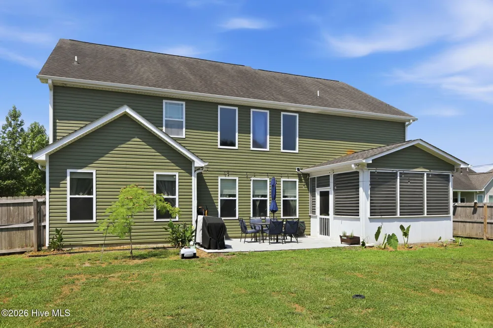 402 Canoe Lane Swansboro, NC 28584