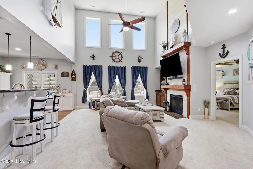402 Canoe Lane Swansboro, NC 28584