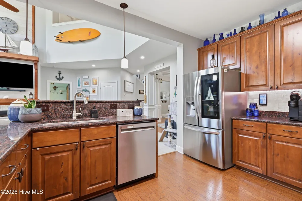 402 Canoe Lane Swansboro, NC 28584