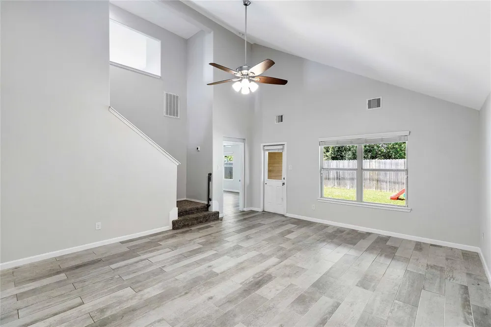1111 Agua Dulce Trail Channelview, TX 77530